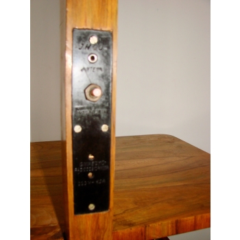 polska lampa z lat 50. z fornirowanym stolikiem